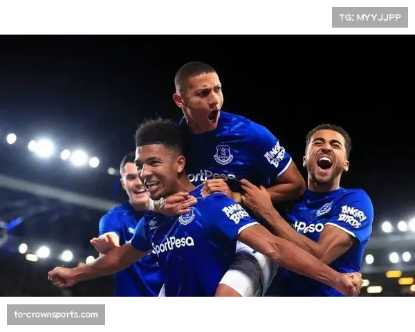 切尔西与埃弗顿上演进球大战 英超中游集团分差再度压缩